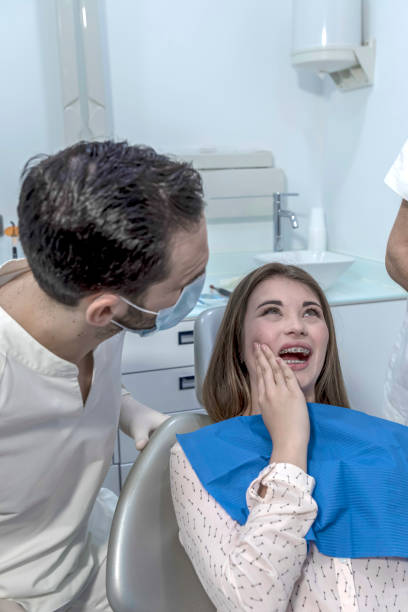 Best Broken or Cracked Tooth Emergency Dentist in Auberry, CA